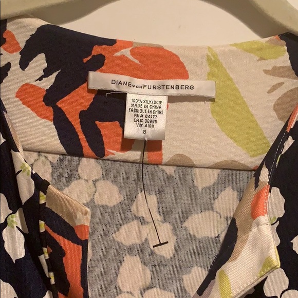 Diane von Furstenberg dress - Picture 2 of 4